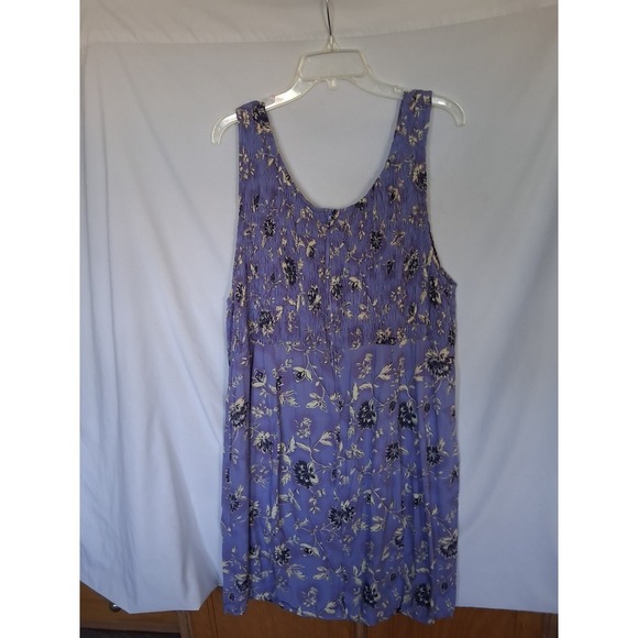 Womans Purple with Flowers Dress - Picture 4 of 5
